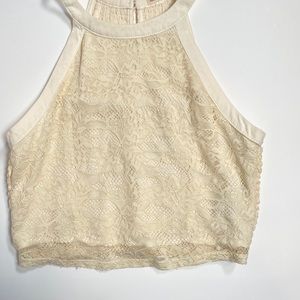 Like New. Ivory Hollister Lace Sleeveless Crop Top